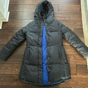 GAP Black Women’s Puffer Jacket 🖤